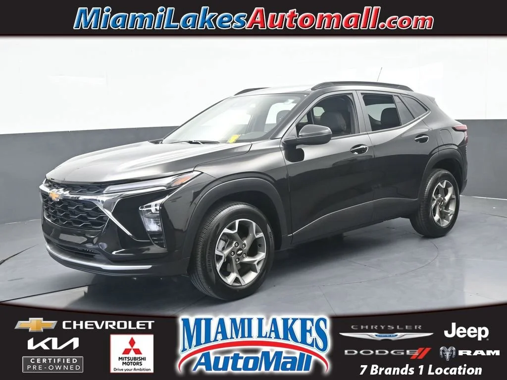 2025 Chevrolet Trax LT's photo