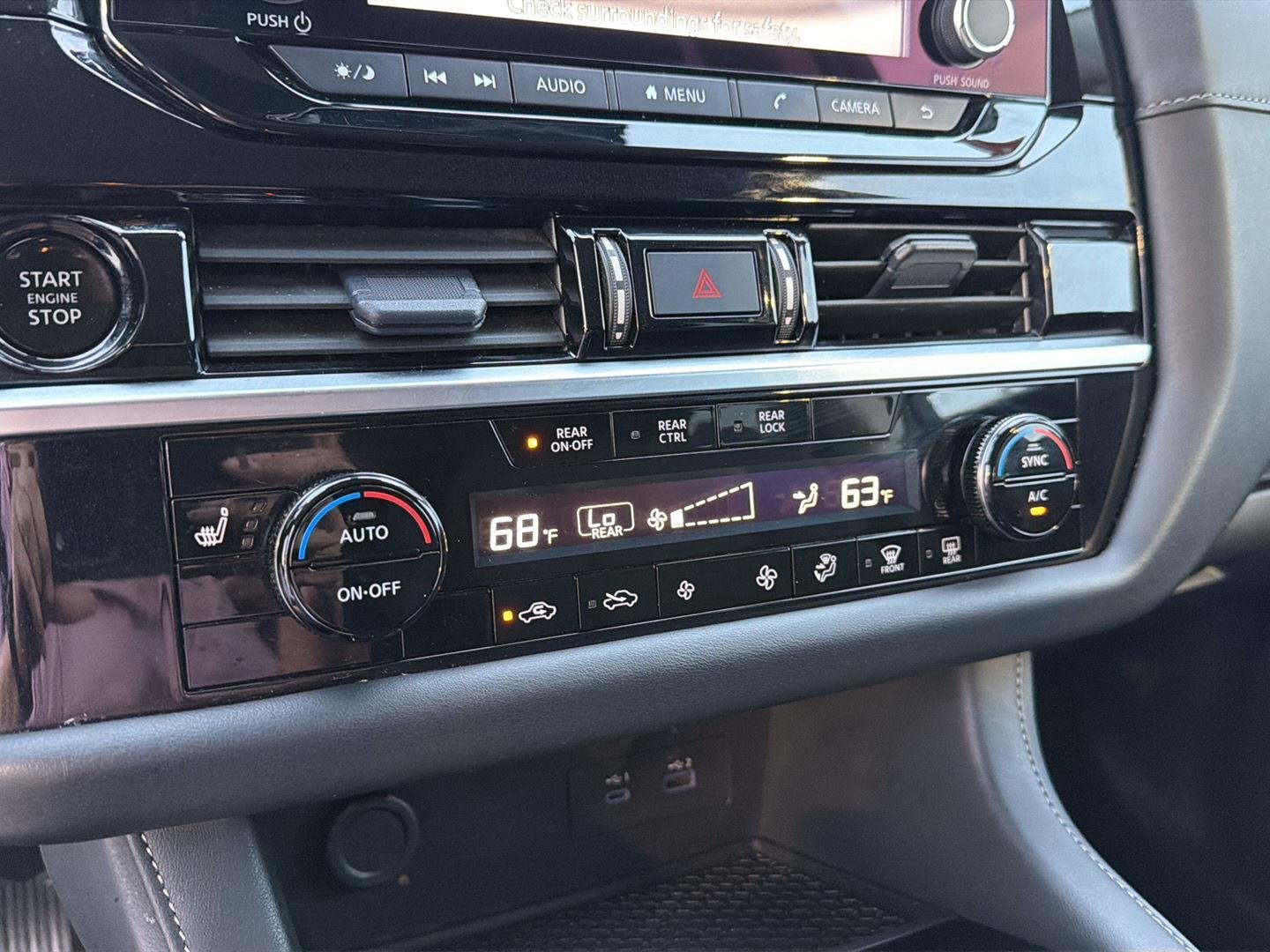 2025 Nissan Pathfinder SV - Photo 27