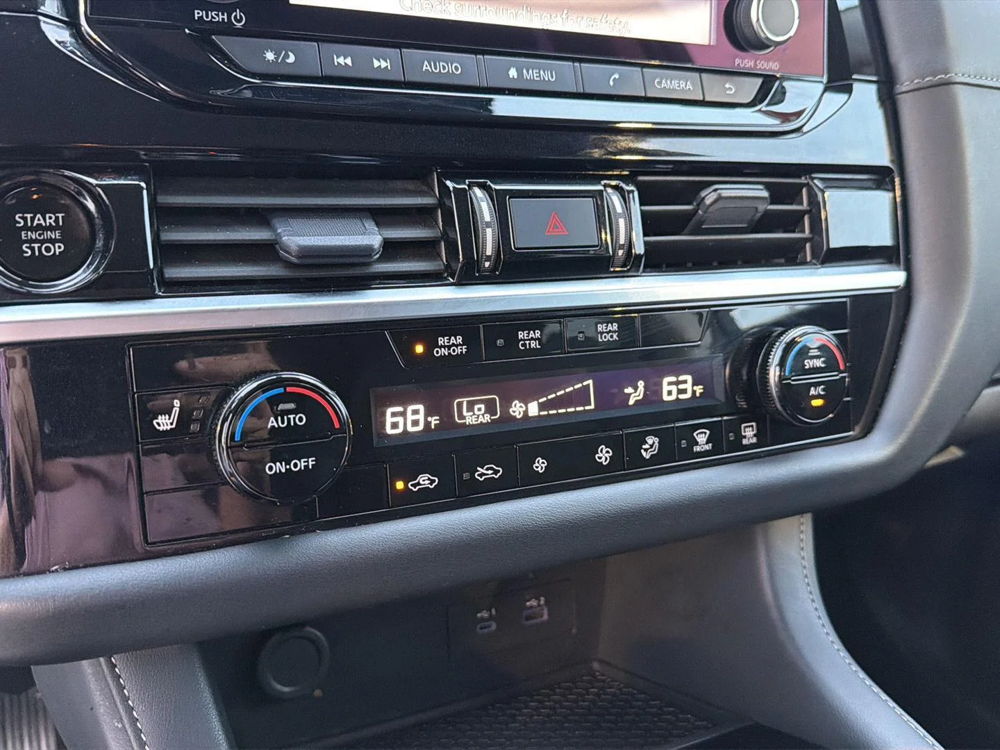 2025 Nissan Pathfinder SV - Photo 27