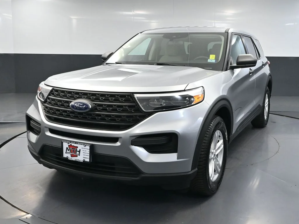 Used 2022 Silver Ford Base image 11