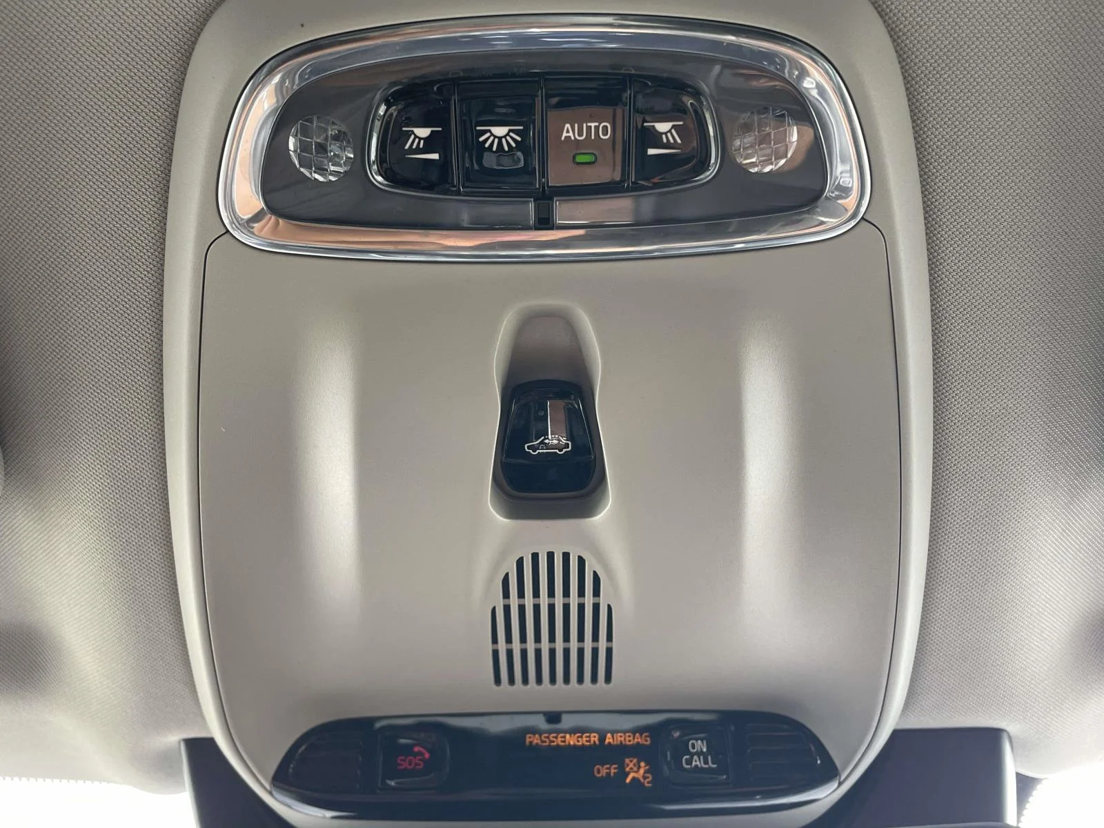 2022 Volvo XC90 Momentum - Photo 22
