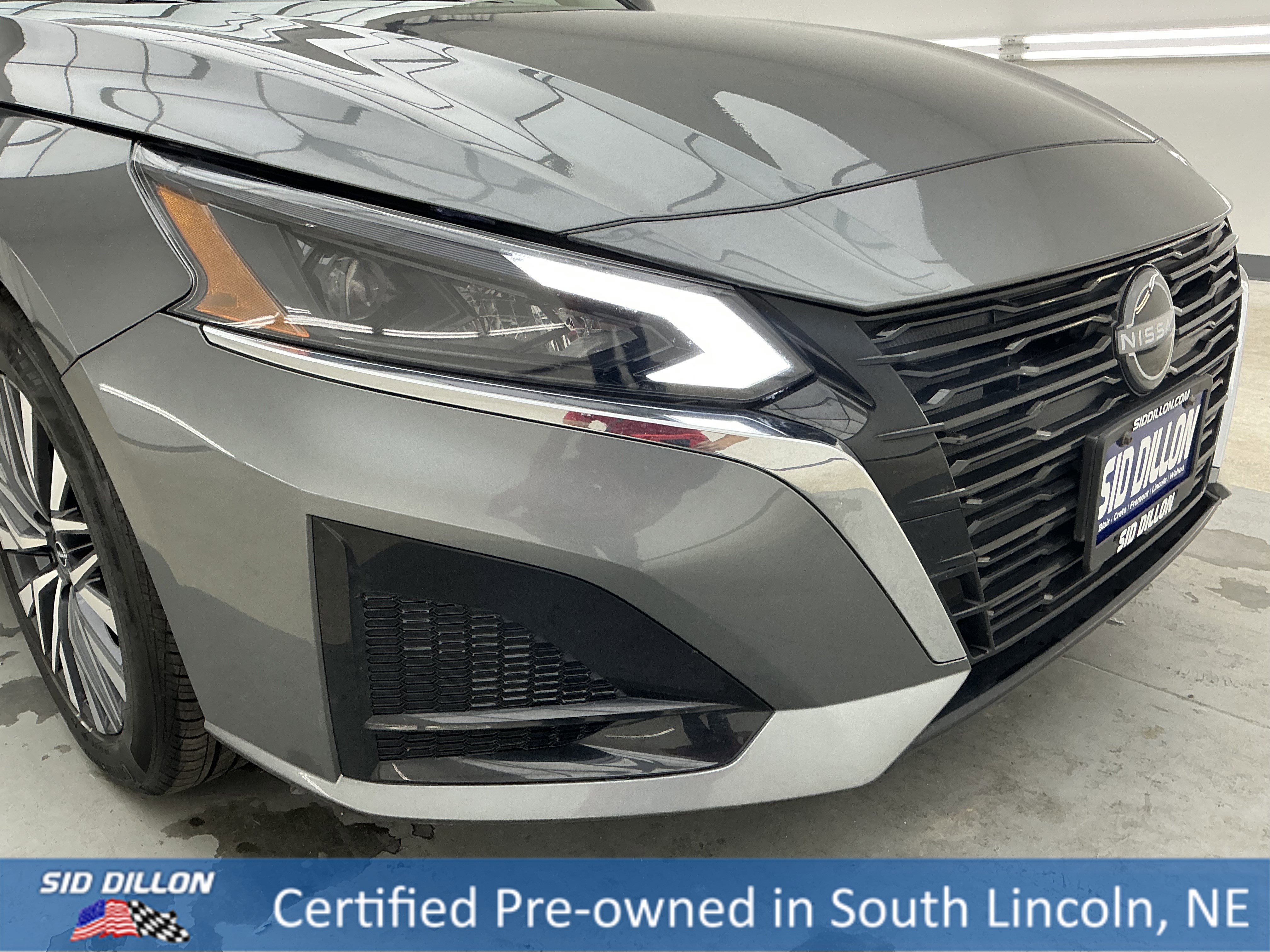 Used 2024 Gun Metallic Nissan 2.5 SV image 26