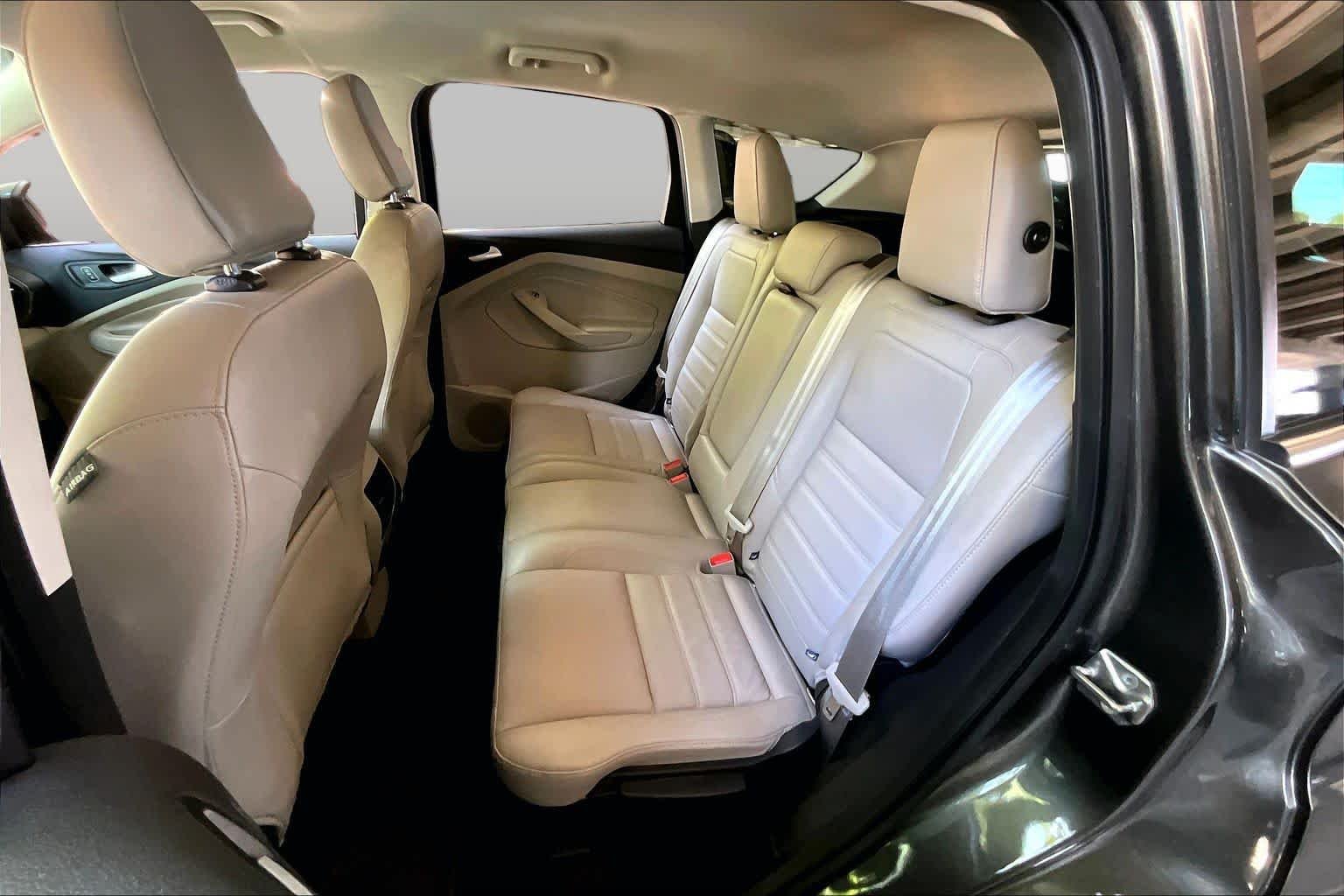 Used 2018 Magnetic Metallic Ford Titanium image 19