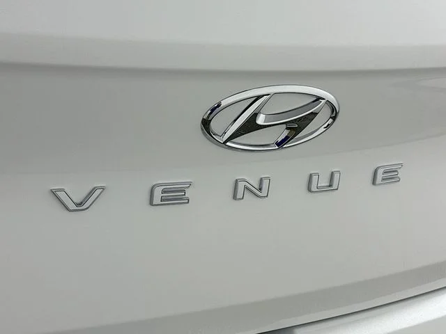 New 2026 Hyundai VENUE SEL