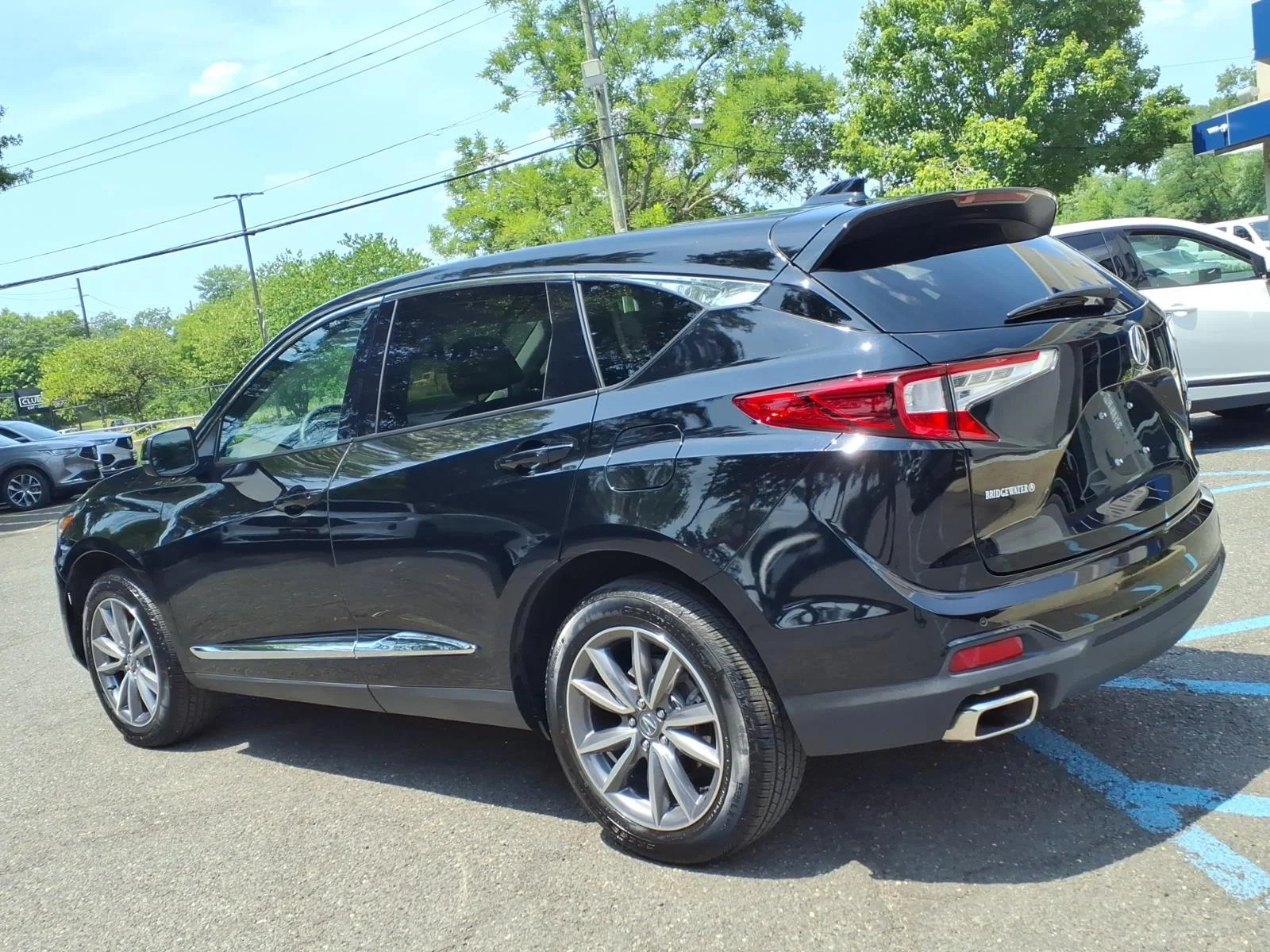 Used 2024 Majestic Black Pearl Acura SH-AWD TECH image 6