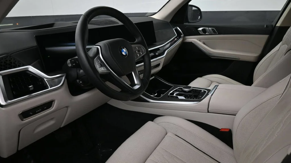 2025 BMW X7 40i - Photo 7