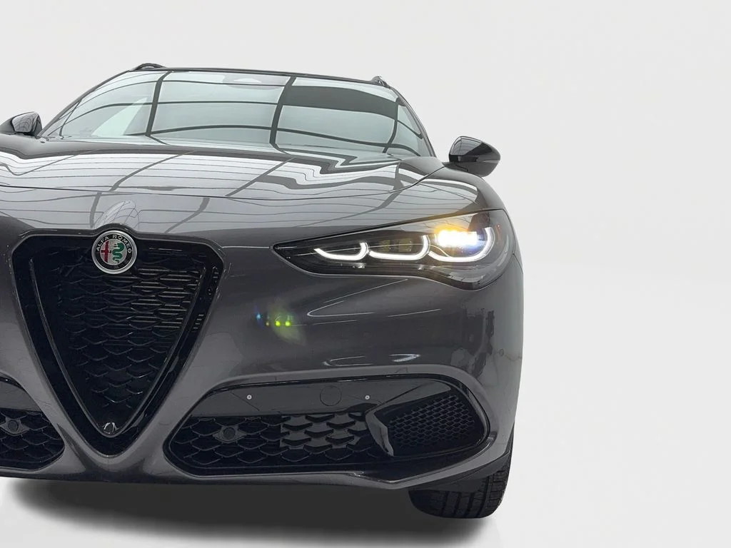 New 2026 Gray Alfa Romeo Base image 5