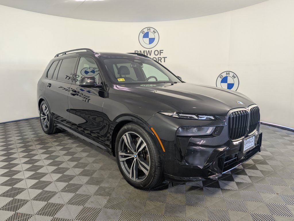 2024 BMW X7