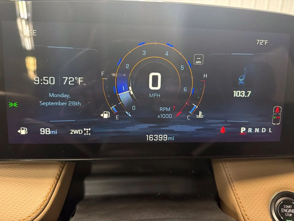 Used 2025 Red Chevrolet ACTIV image 23