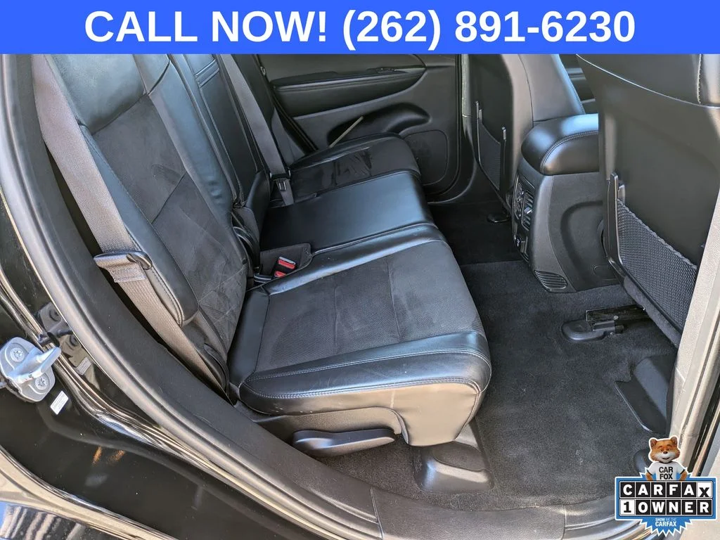 Used 2022 Black Jeep Laredo X image 27