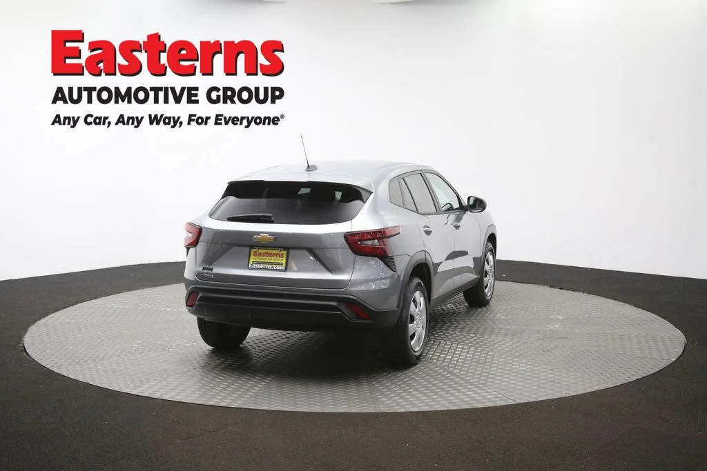 Used 2024 Gray Chevrolet LS image 38