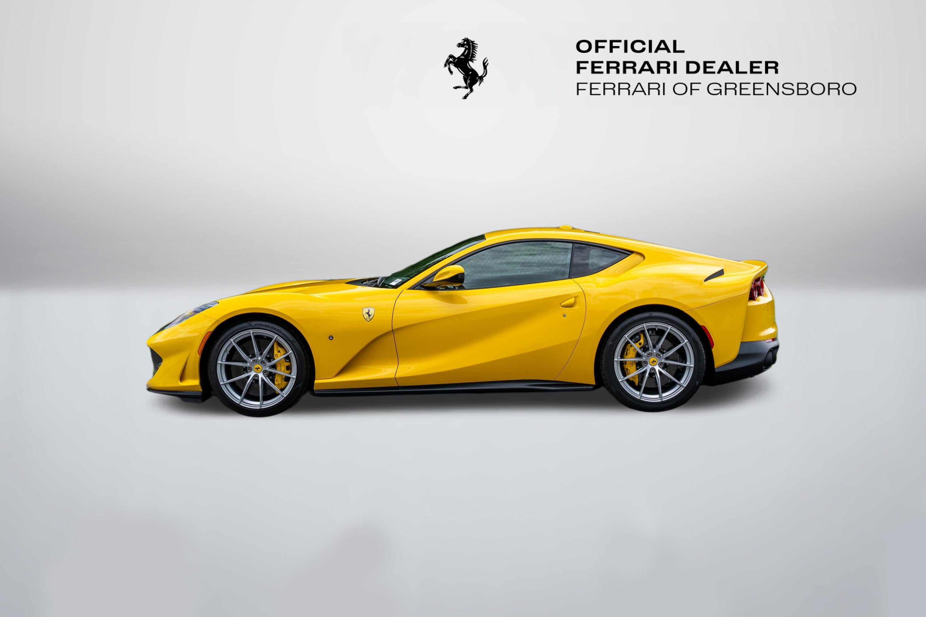 Certified Used 2019 Giallo Modena Ferrari  image 3