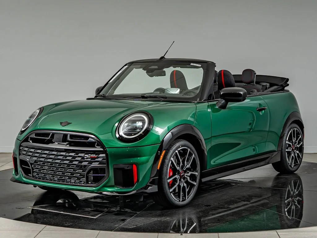 New 2026 British Racing Green MINI Iconic image 2