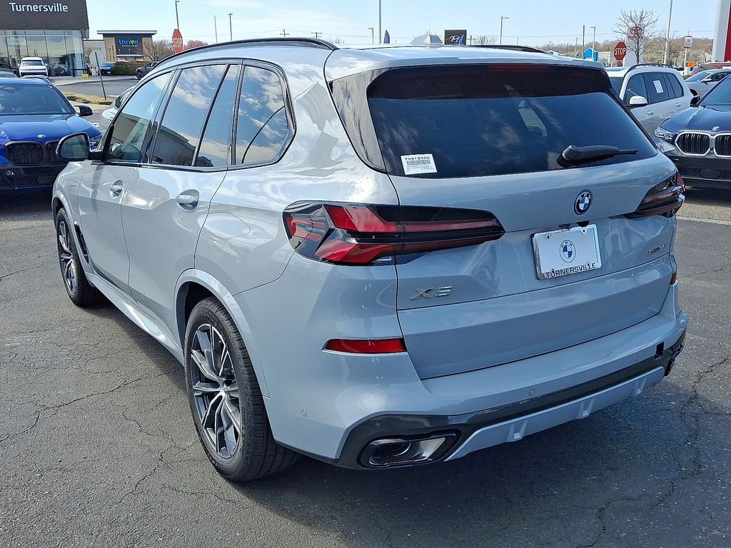 Used 2026 Brooklyn Grey Metallic BMW xDrive50e image 3