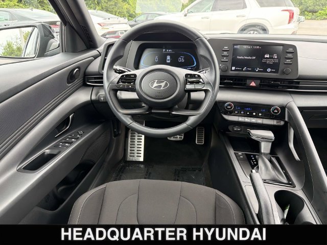 Used 2026 Gray Hyundai SEL Sport image 20