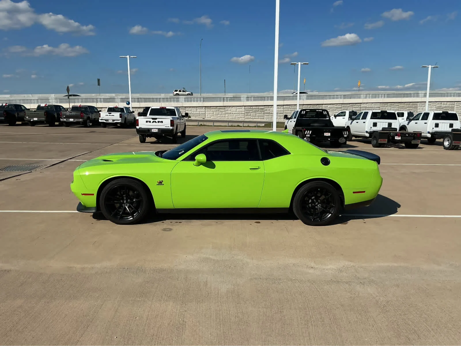 Used 2023 Sublime Metallic Clearcoat Dodge R/T Scat Pack image 10
