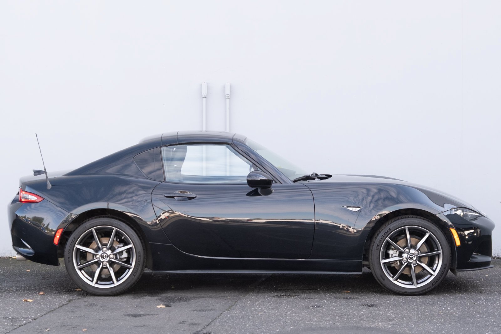 Used 2018  Mazda Grand Touring image 20
