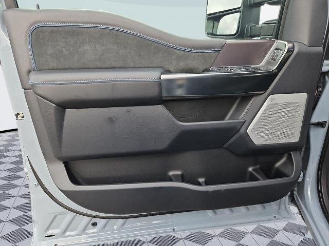 New 2026 Glacier Gray Metallic Tri-Coat Ford F-250® Platinum® image 9