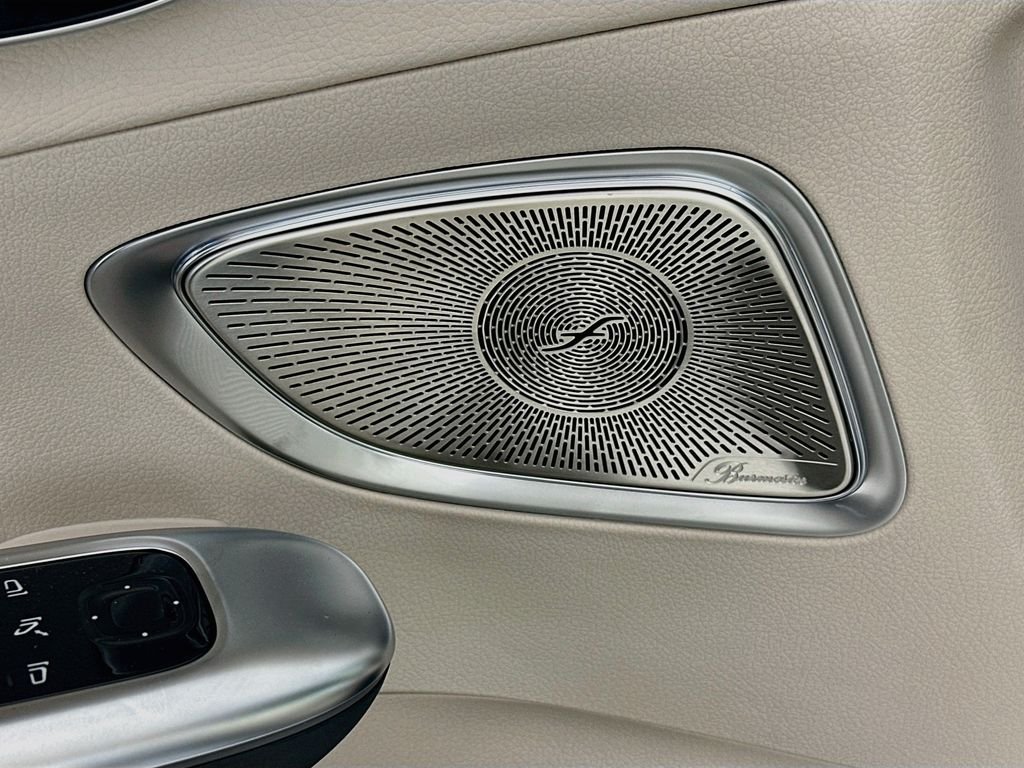 New 2026 Cirrus Silver Metallic Mercedes-Benz C 300 image 19