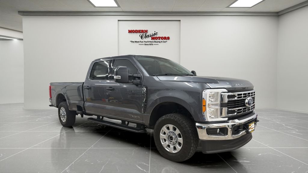 2023 Ford F-350 XLT 4x4 Crew Cab 8' Box SRW's photo