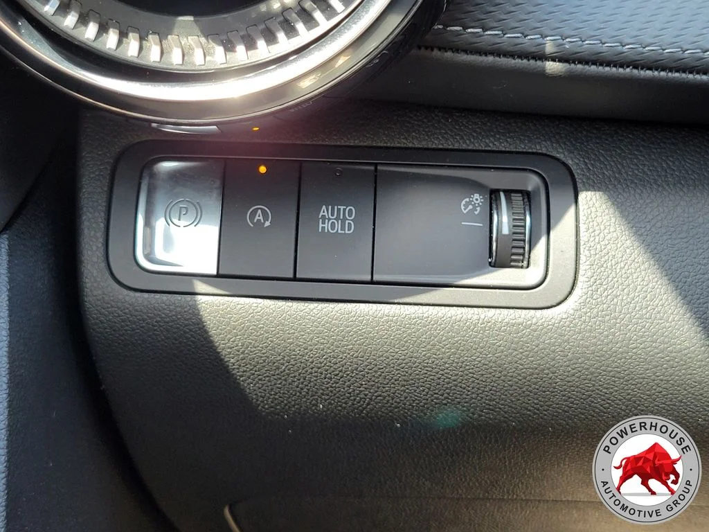 Used 2025 Green Chevrolet LT image 27