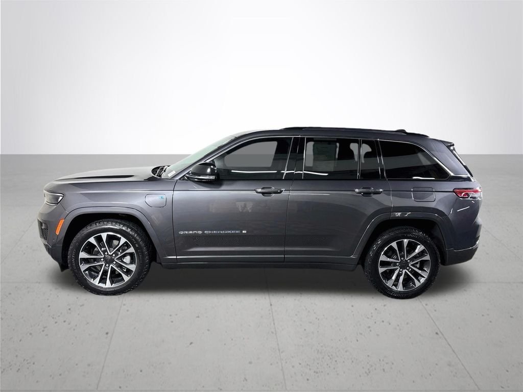 Certified Used 2023 Gray Jeep Overland 4xe image 10