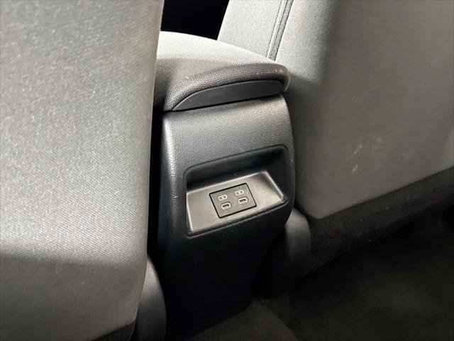 Certified Used 2024 CELESTITE GRAY ME. Toyota  image 32