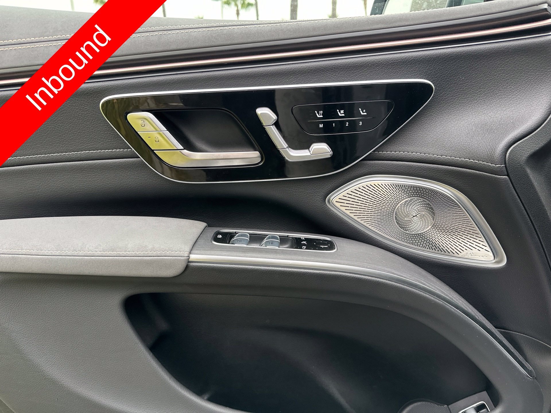 Used 2024 Gray Mercedes-Benz 450 image 9
