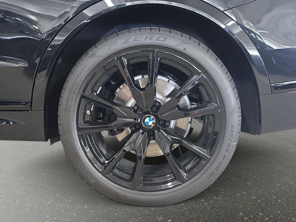 New 2027 Black Sapphire Metallic BMW xDrive40i image 21
