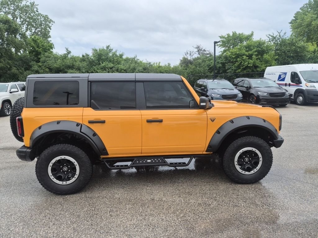 Used 2022 Orange Ford Badlands image 4