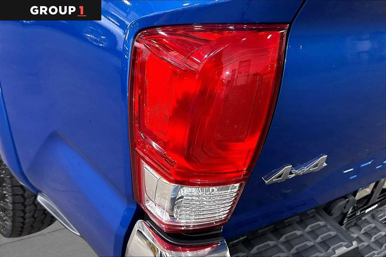 Certified Used 2017 Blazing Blue Pearl Toyota SR5 image 28