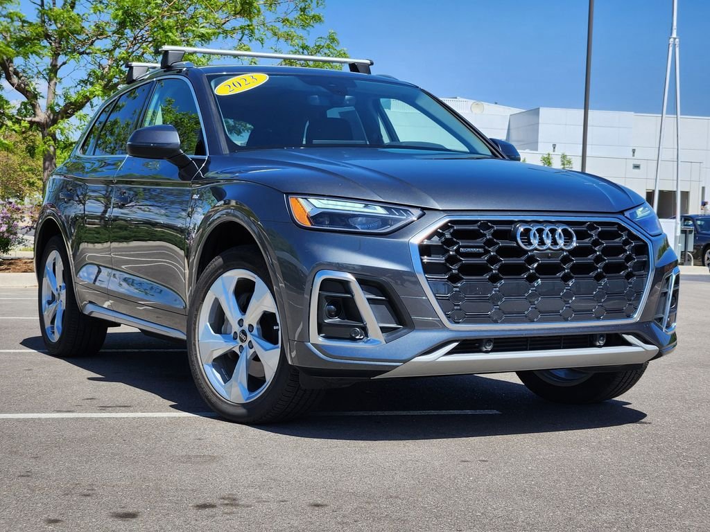2023 Audi Q5 45 Premium Plus's photo