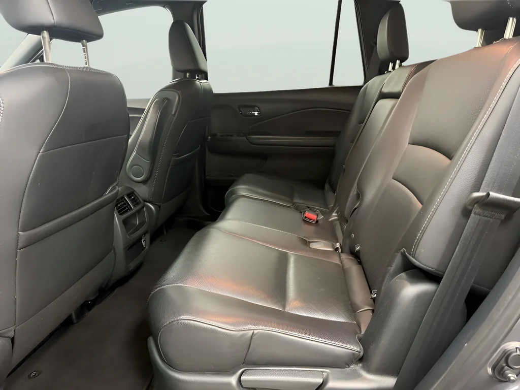 2021 Honda Passport EX-L - Photo 14