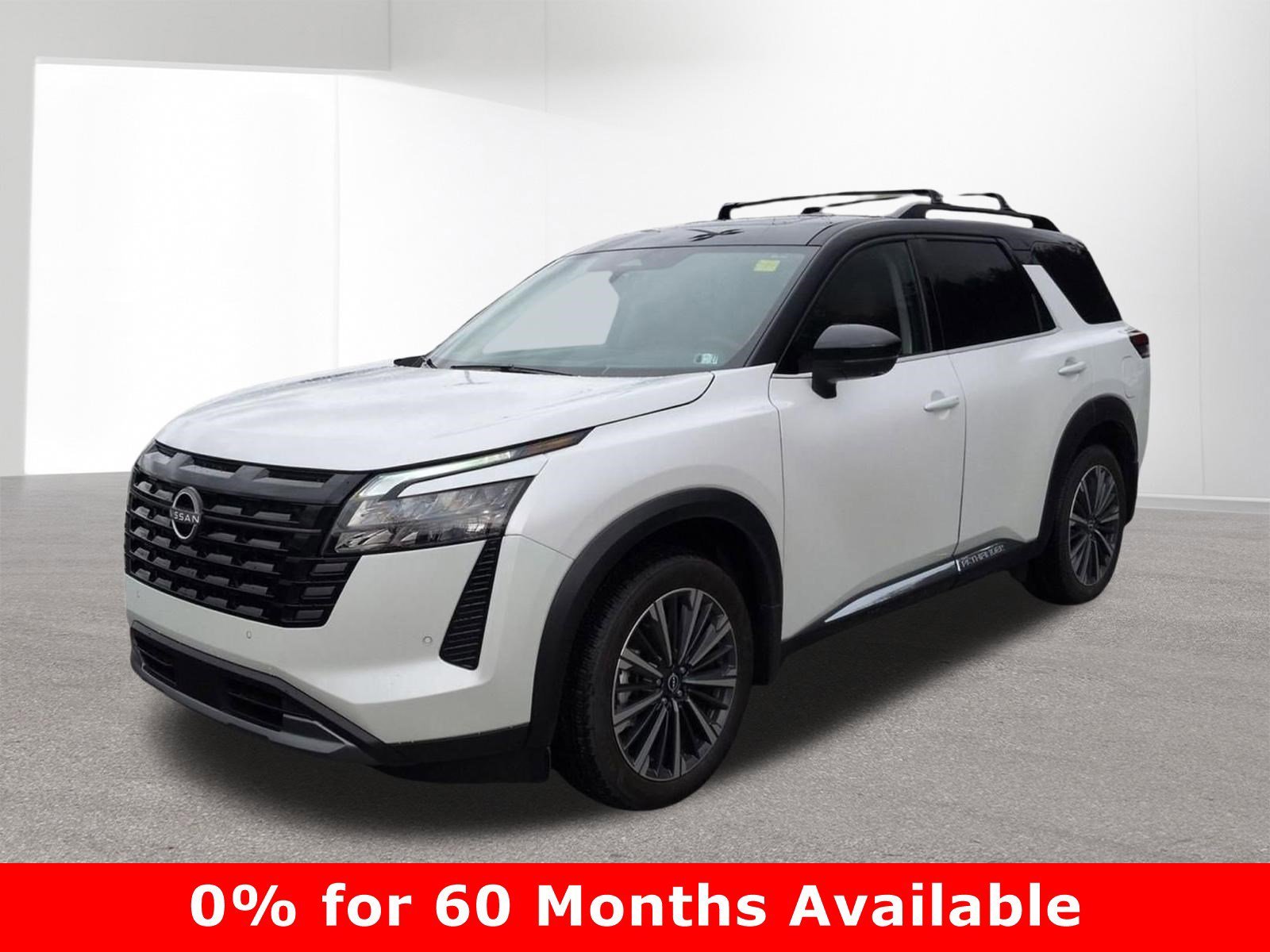 New 2026 Everest White Pearl TriCoat / Super Black Two-tone Nissan Platinum image 1