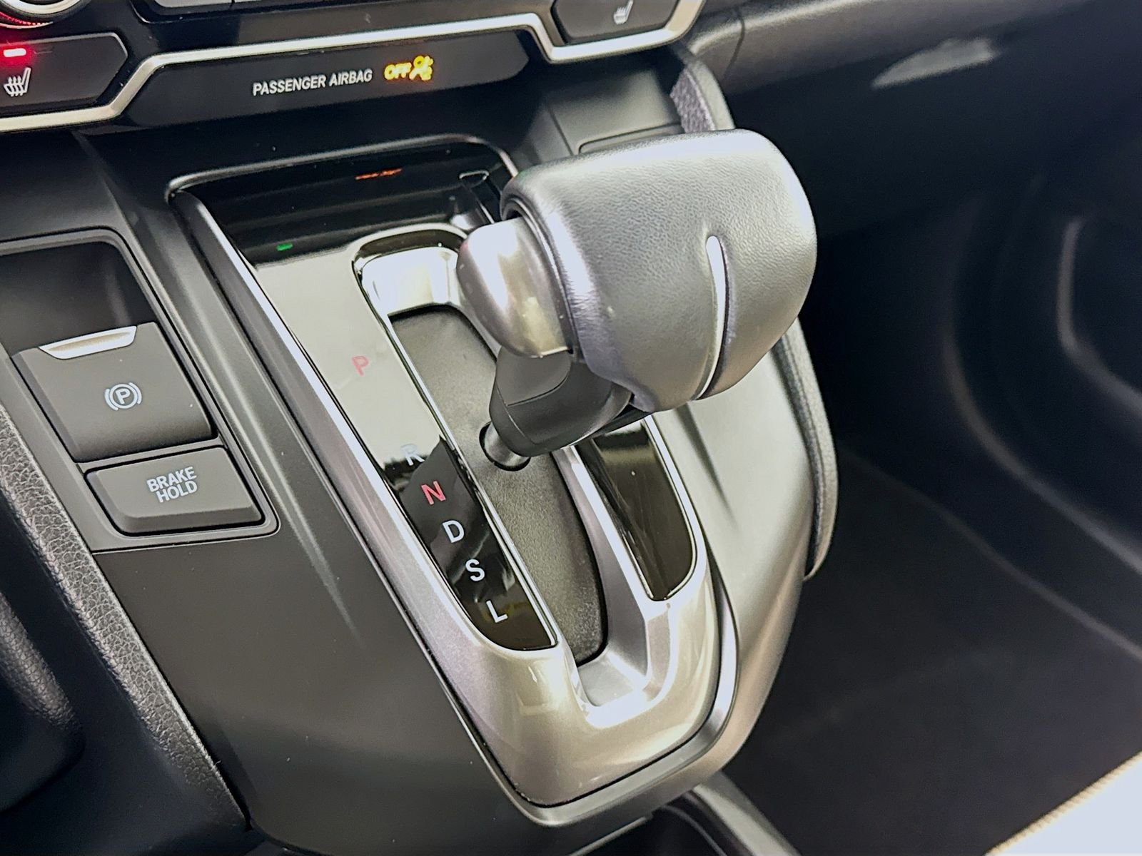 Used 2020 White Honda EX-L image 17