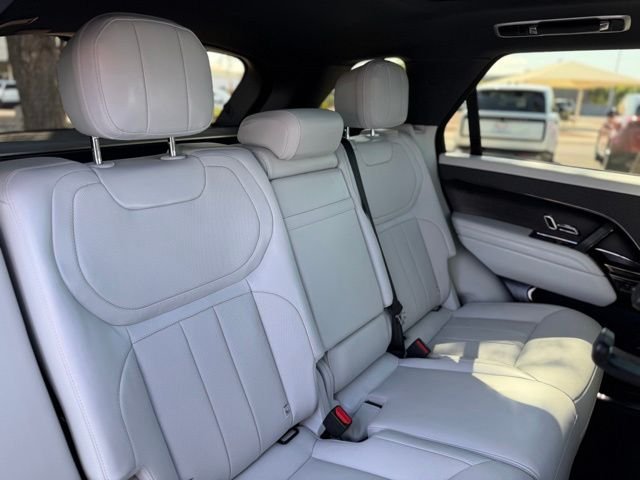 Certified Used 2025  Land Rover SE image 16