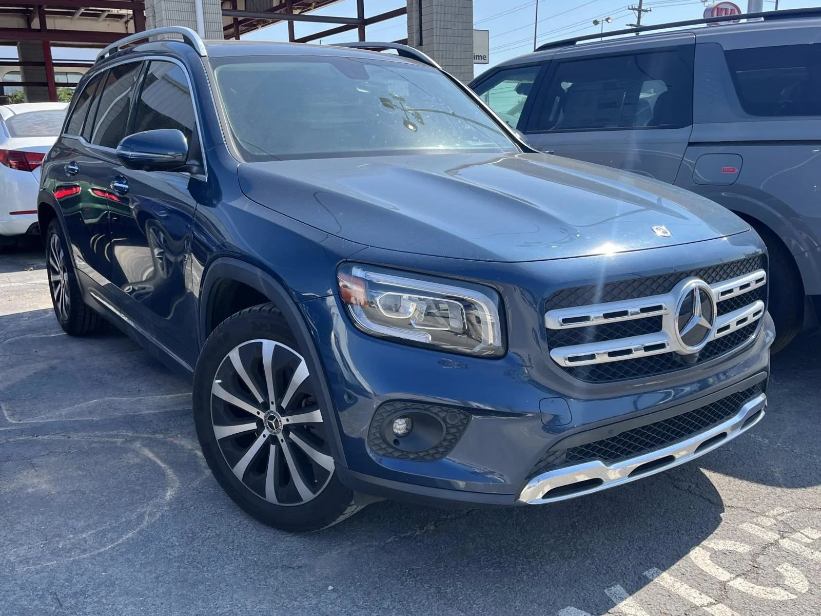 2020 Mercedes-Benz GLB GLB250's photo