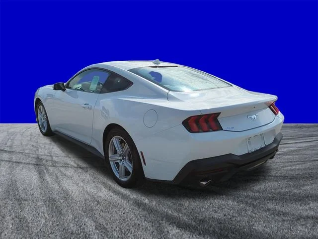 New 2026 Oxford White Ford EcoBoost® Fastback image 6