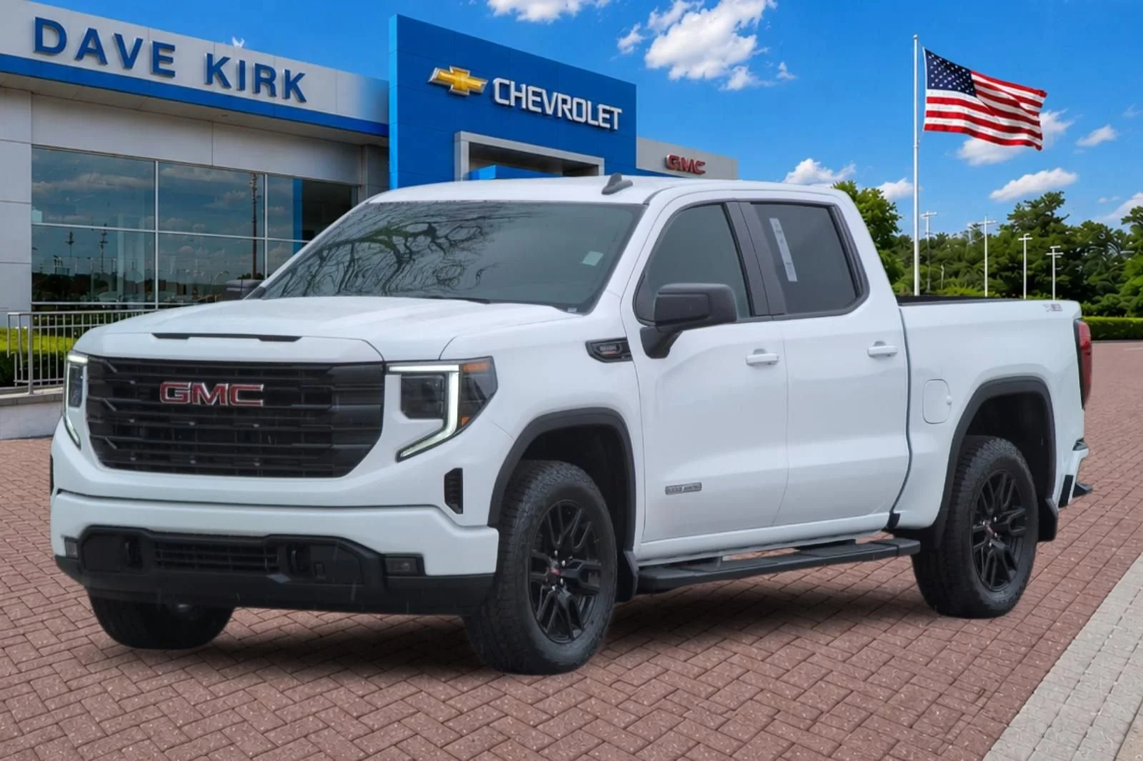 New 2026 Summit White GMC Elevation image 7