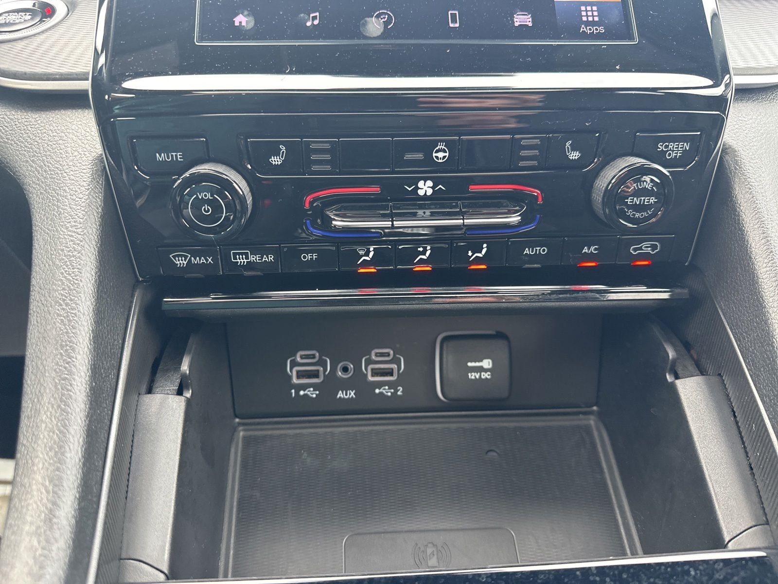 Used 2024 Black Jeep Laredo X image 53