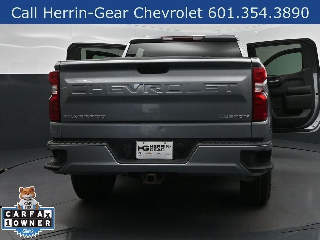 Used 2023 Gray Chevrolet Custom image 52
