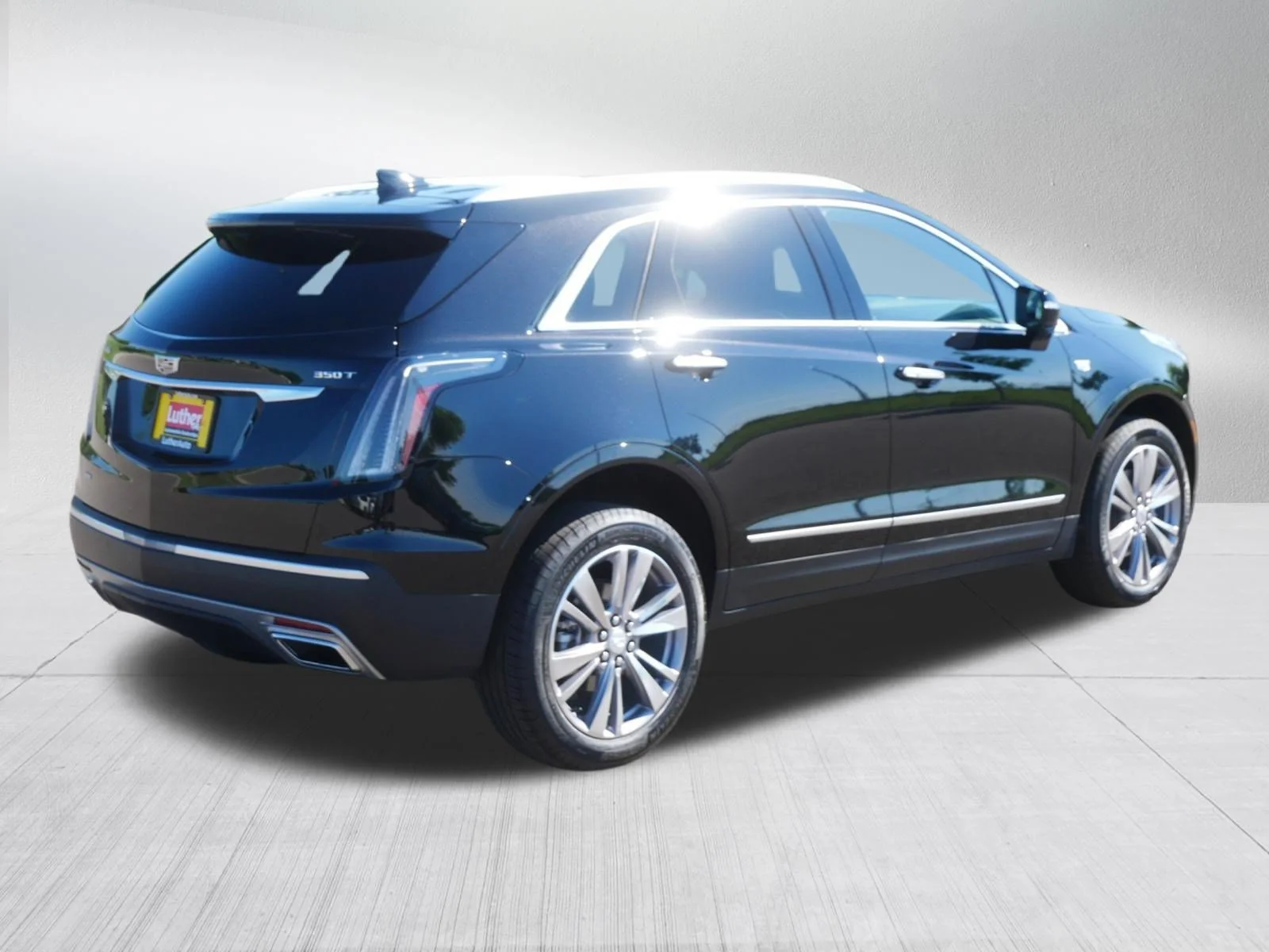 Used 2025 Stellar Black Metallic Cadillac AWD Premium Luxury image 7