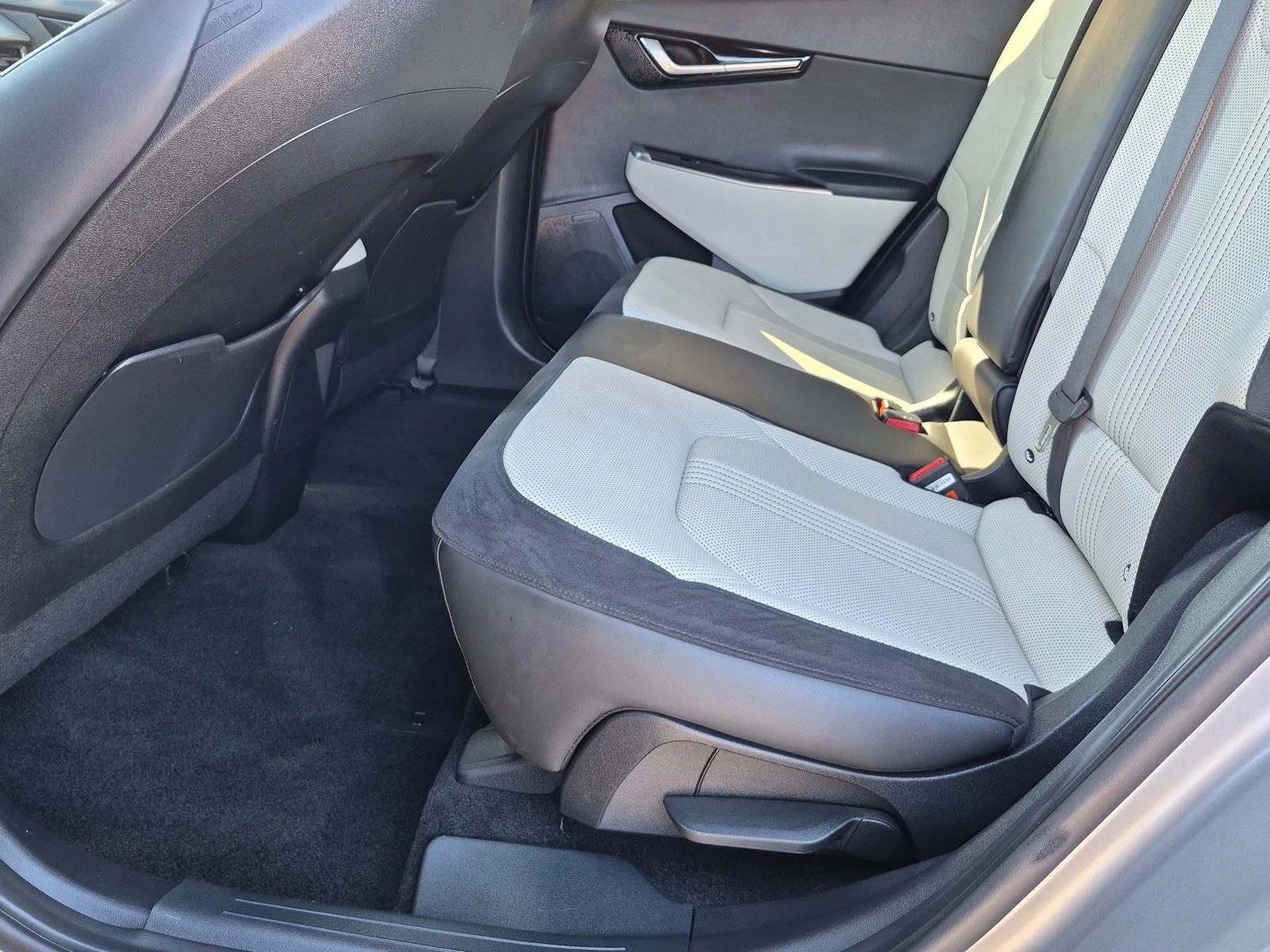 Used 2023 Steel Matte Gray Kia GT-Line image 16