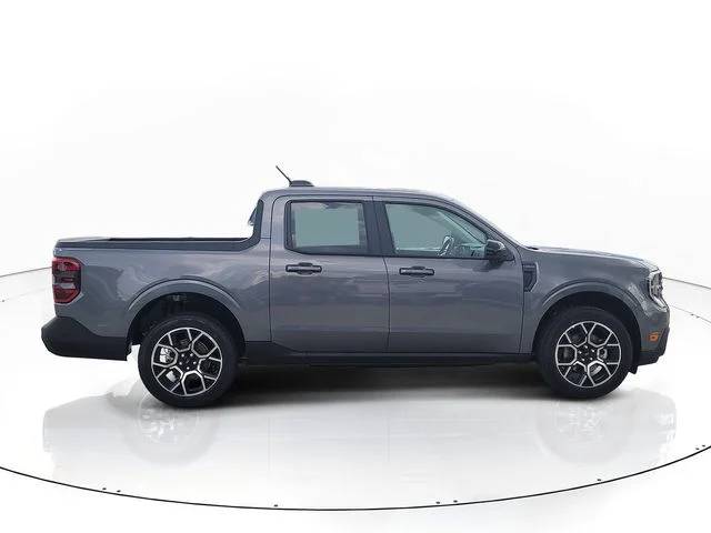 New 2026 Gray Metallic Ford Lariat image 4