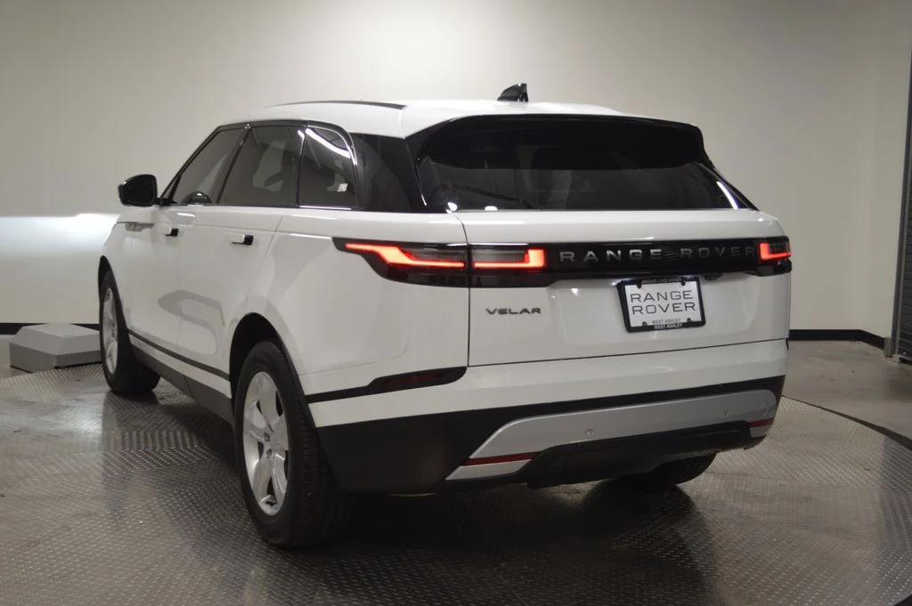 Used 2026 White Land Rover S image 3