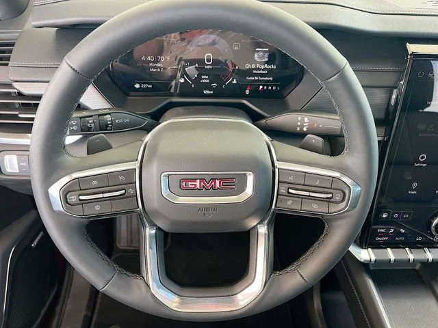 2026 GMC Acadia Elevation - Photo 7