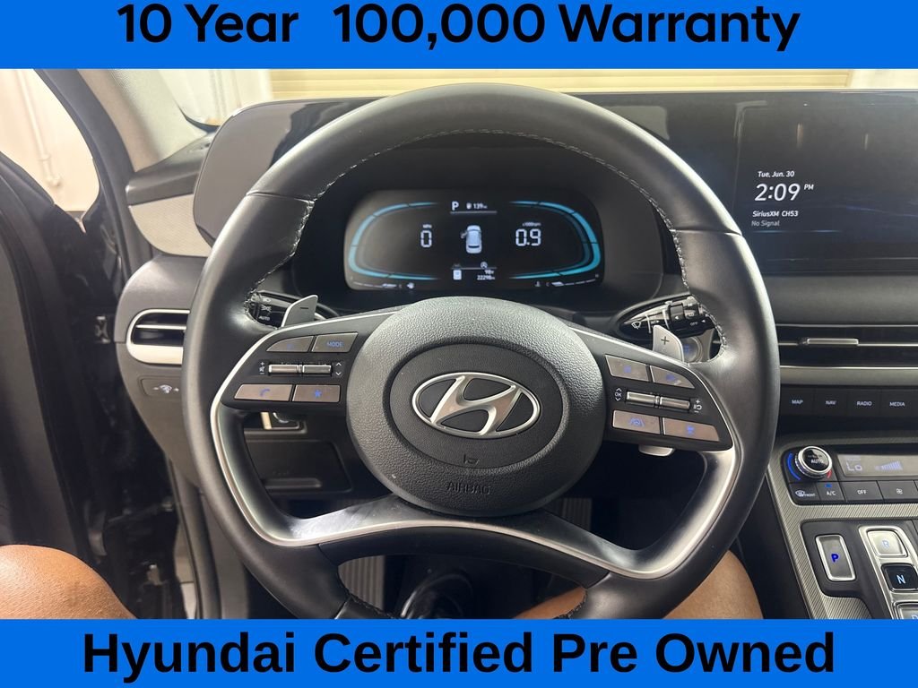 Certified Used 2025 Black Hyundai SEL image 24