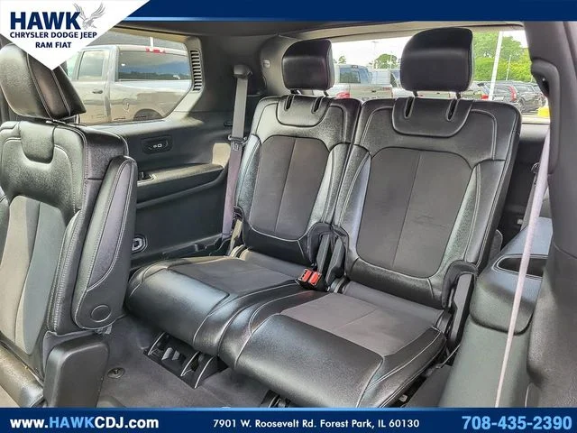 Used 2024 Silver Jeep Altitude X image 12