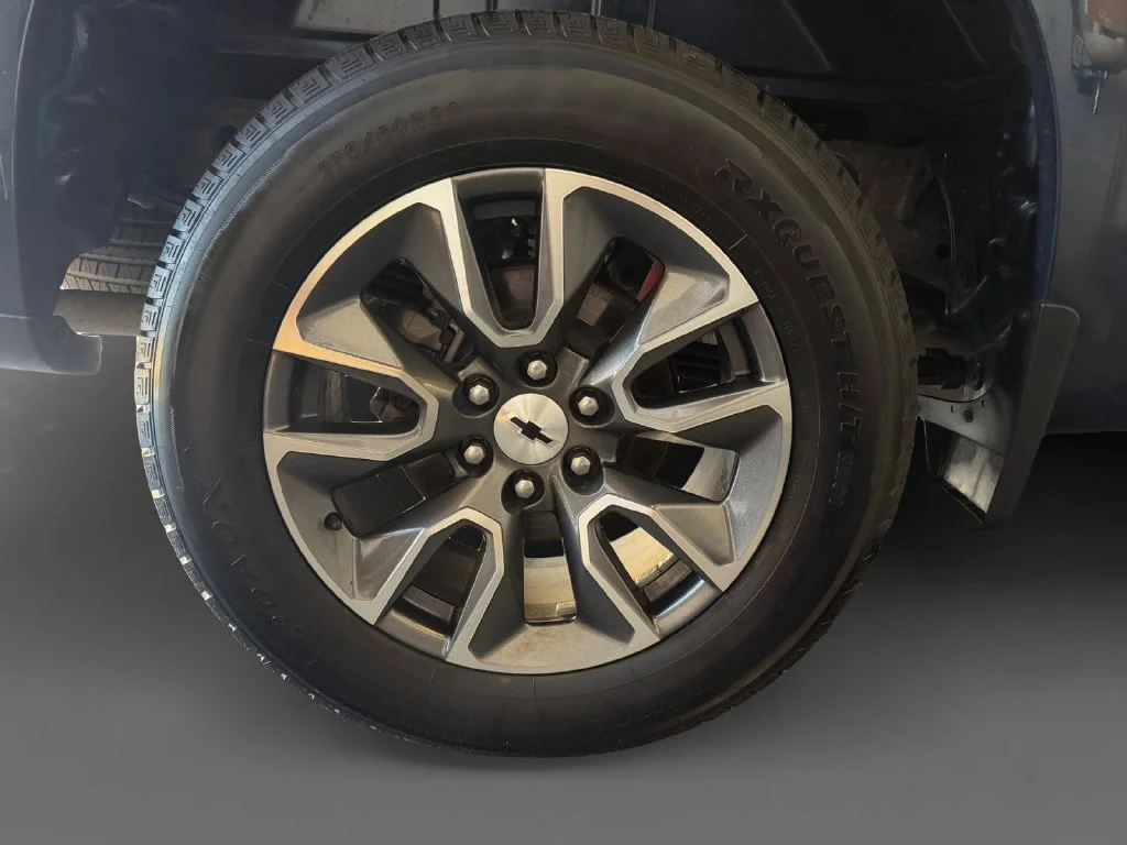 Used 2020 Blue Chevrolet RST image 11