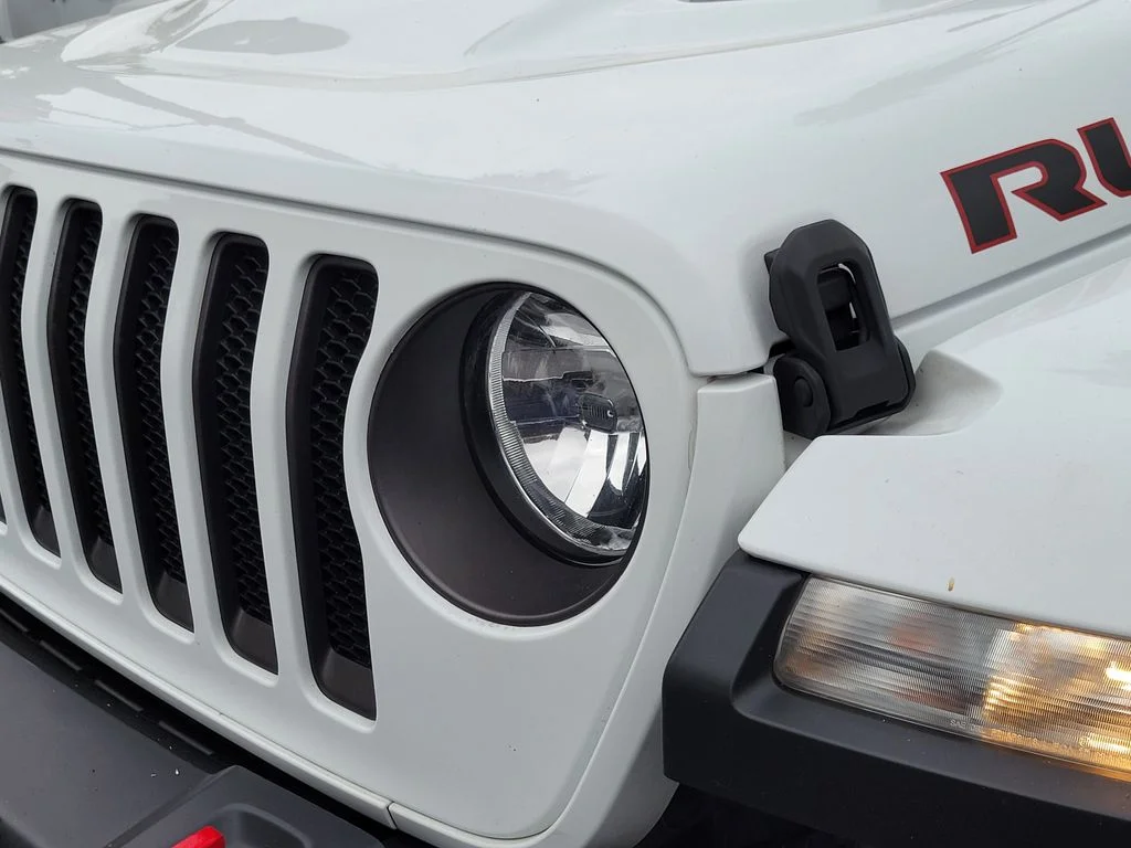 Used 2021 White Jeep Unlimited Rubicon image 28
